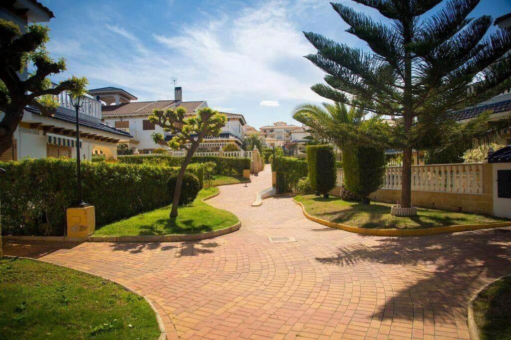 Bungalow Con Terraza La Mata La Mata  Εξωτερικό φωτογραφία